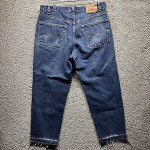 Vintage Levi's 550 Relaxed Fit Denim Men's Jeans 34x32 Y2K Made in USA Unhemmed